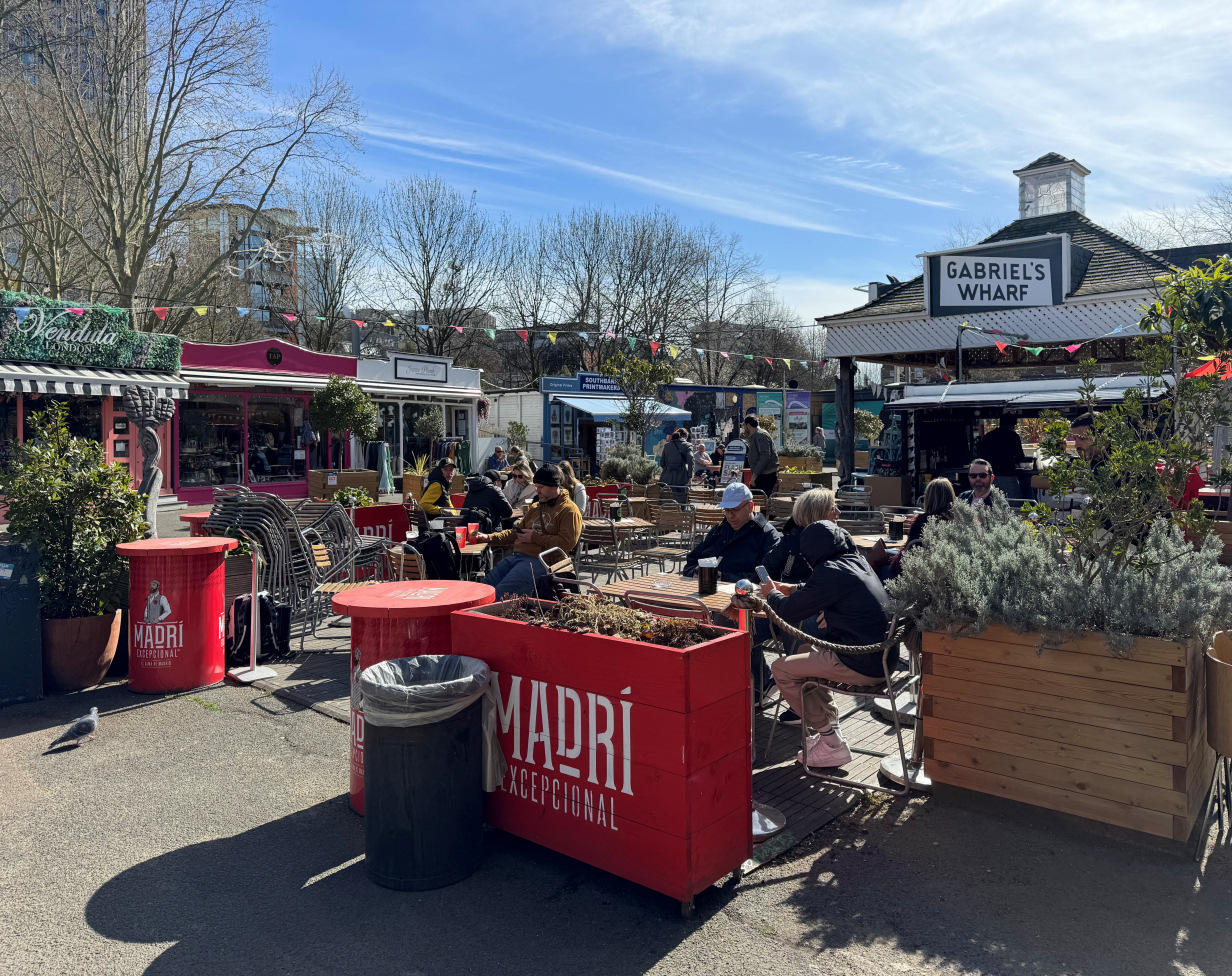 IMG_1913 - Gabriels Wharf al fresco - 1232x976px